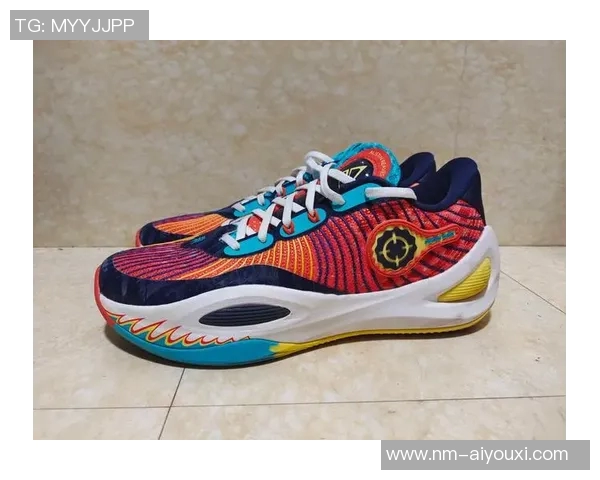 球星签名足球鞋市场价格分析及其收藏价值揭秘